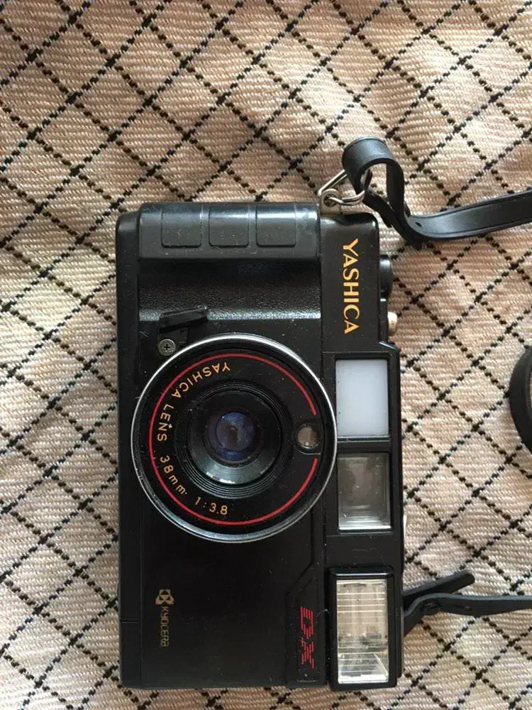 دوربین یاشیکا|دوربین عکاسی و فیلم‌برداری|گنبد کاووس, |دیوار