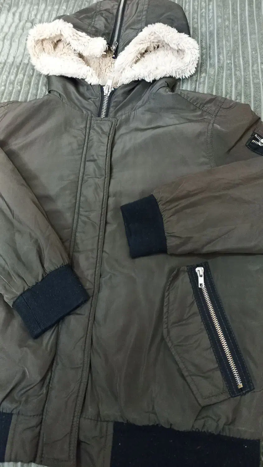 کاپشن پسرانه|کفش و لباس بچه|شاهین‌شهر, فردوسی|دیوار