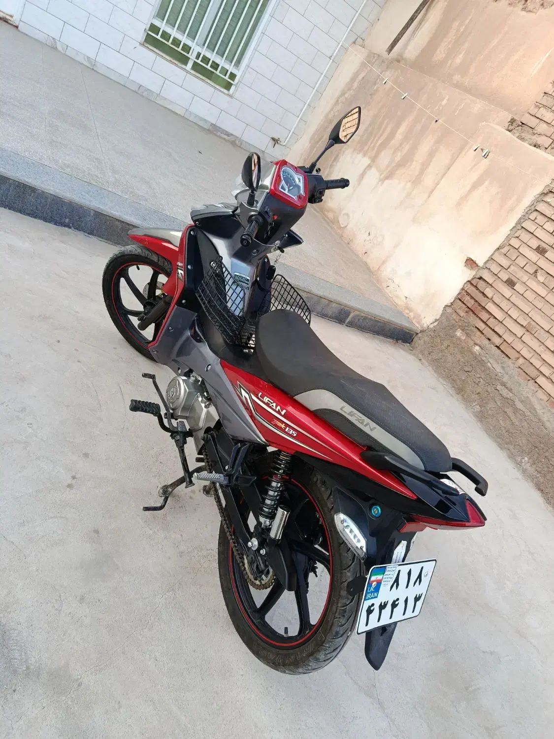 موتور بی کلاچ لیفان 135|موتورسیکلت|زرند, |دیوار