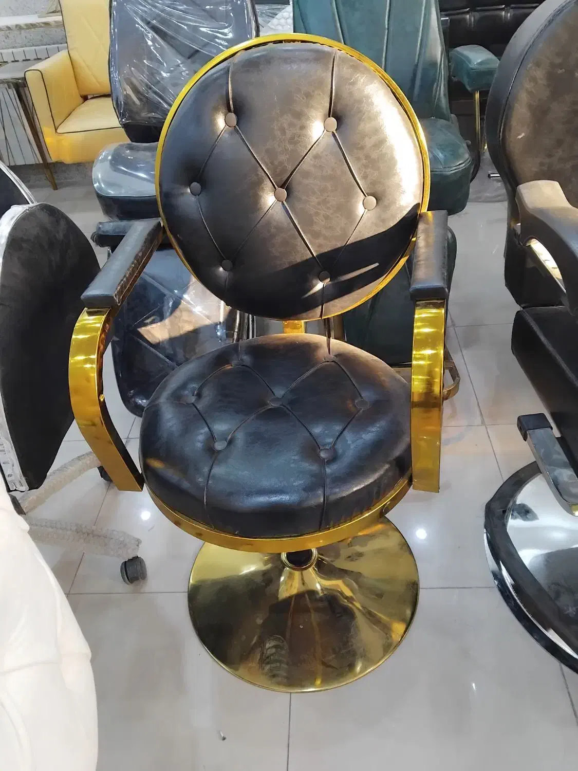 صندلی جک پدالی صندلی اصلاح صندلی استاد کار|آرایشگاه و سالنهای زیبایی|شیراز, سینما سعدی|دیوار