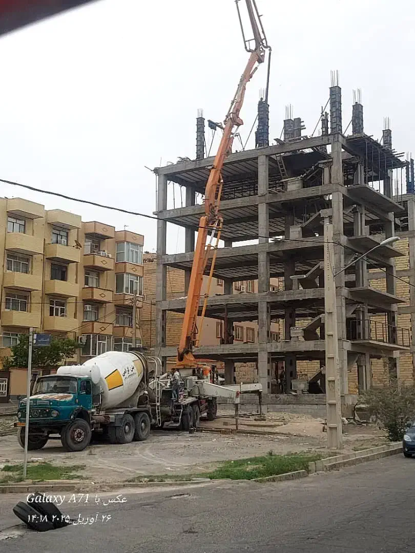 اجاره انواع پمپ بتن ثابت و سیار،تراک میکسر|خدمات حمل و نقل|تبریز, |دیوار