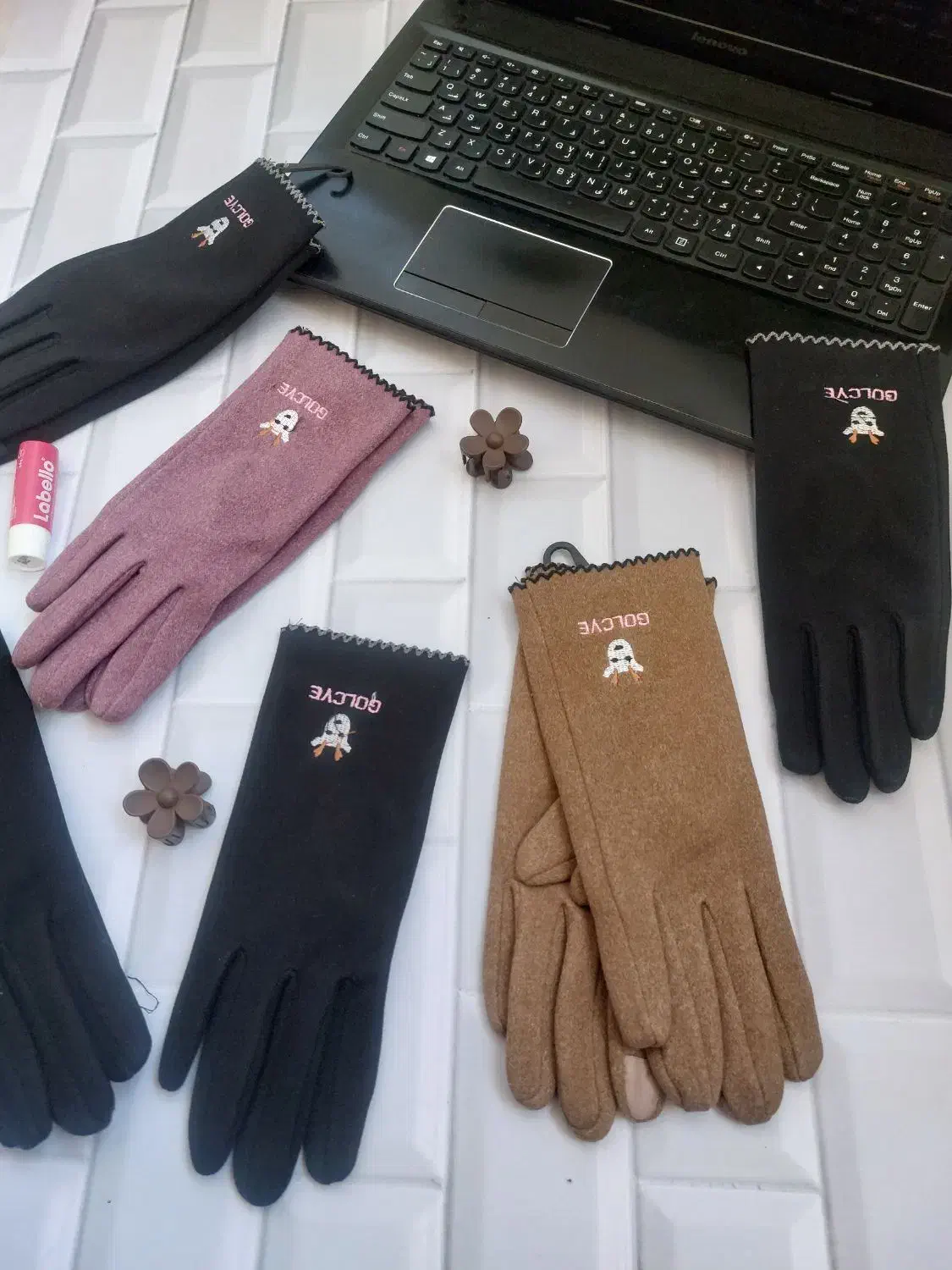 دستکش زنانه زمستانه|لباس|شیراز, باغ تخت|دیوار