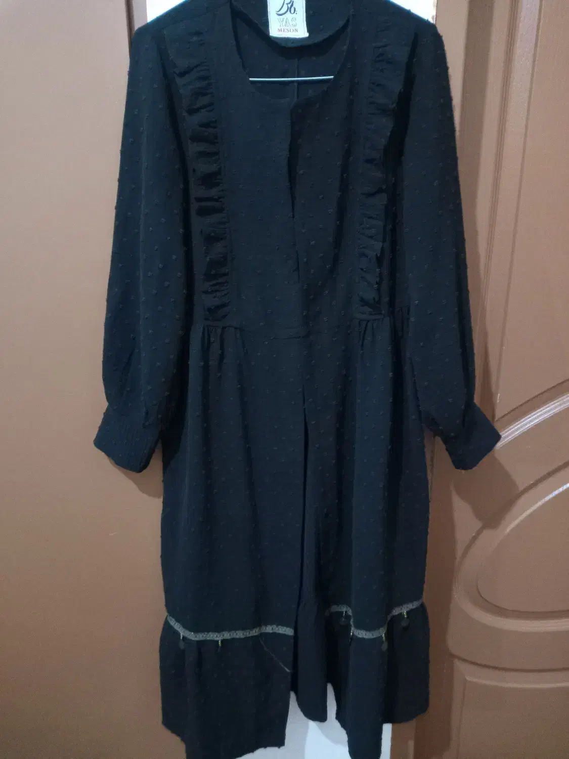 مانتو دور سکه|لباس|مرند, |دیوار