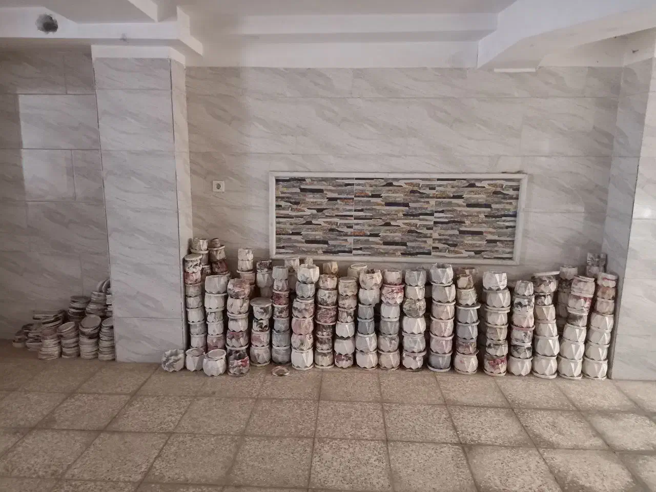 ۳۰۰ عدد گلدان|صنایع دستی و سایر لوازم تزئینی|تهران, تهران‌ویلا|دیوار