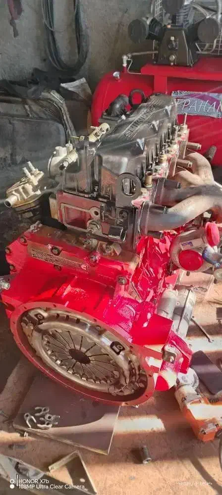 خاور الوند 8500 مدل 1400|خودرو سنگین|کنار تخته و کمار, |دیوار