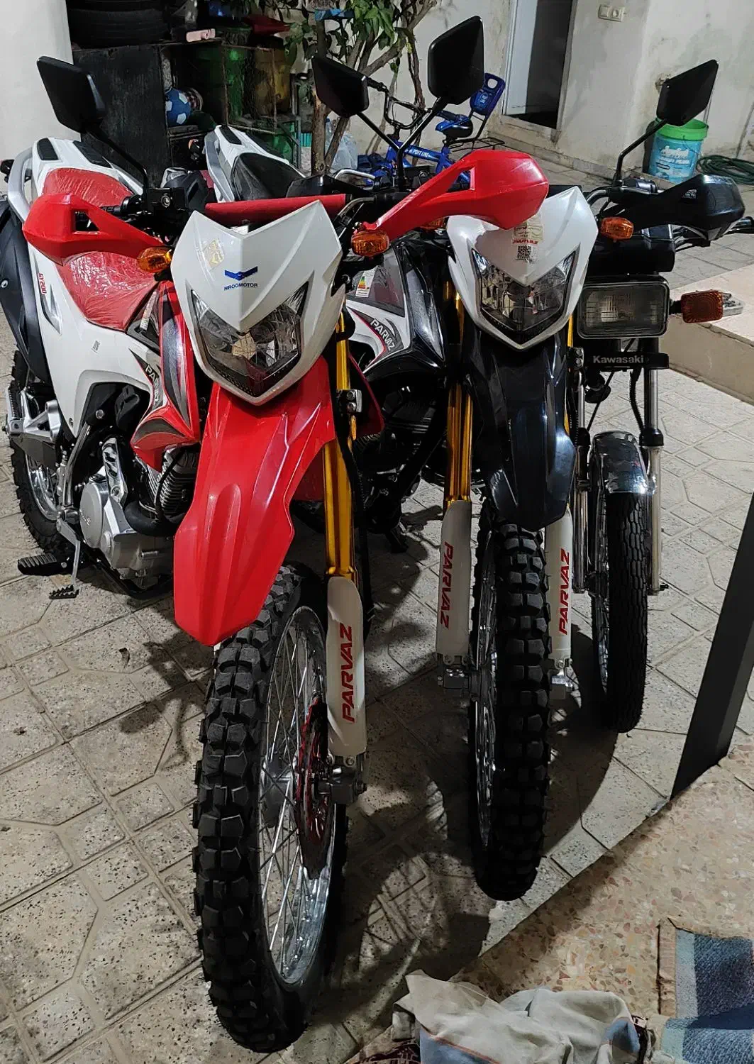 تریل پرواز 1404 اقساط|موتورسیکلت|استهبان, |دیوار