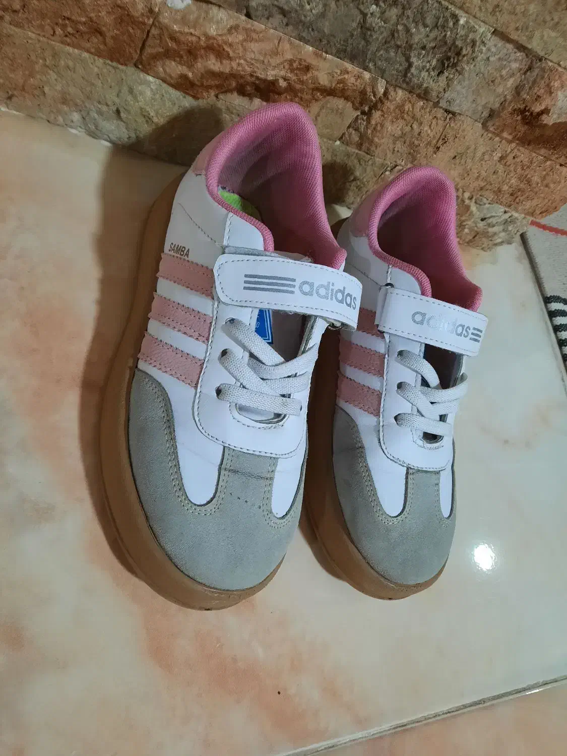 کفش سایز ۳۴|کیف، کفش، کمربند|آستانه اشرفیه, |دیوار