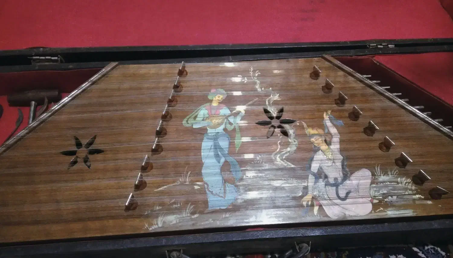 سنتور حرفه‌ای اصیل چوب گردو|سازهای سنتی|بیرجند, |دیوار