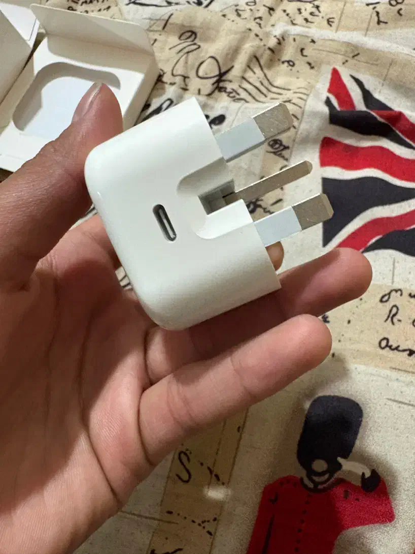 اداپتور ۲۰ واتی ایفون|لوازم جانبی موبایل و تبلت|بیرجند, |دیوار