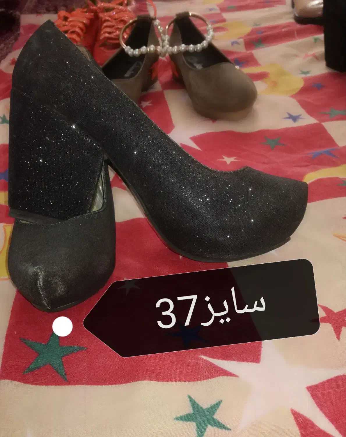 کفش های زنانه حراجی|کیف، کفش، کمربند|صحنه, |دیوار