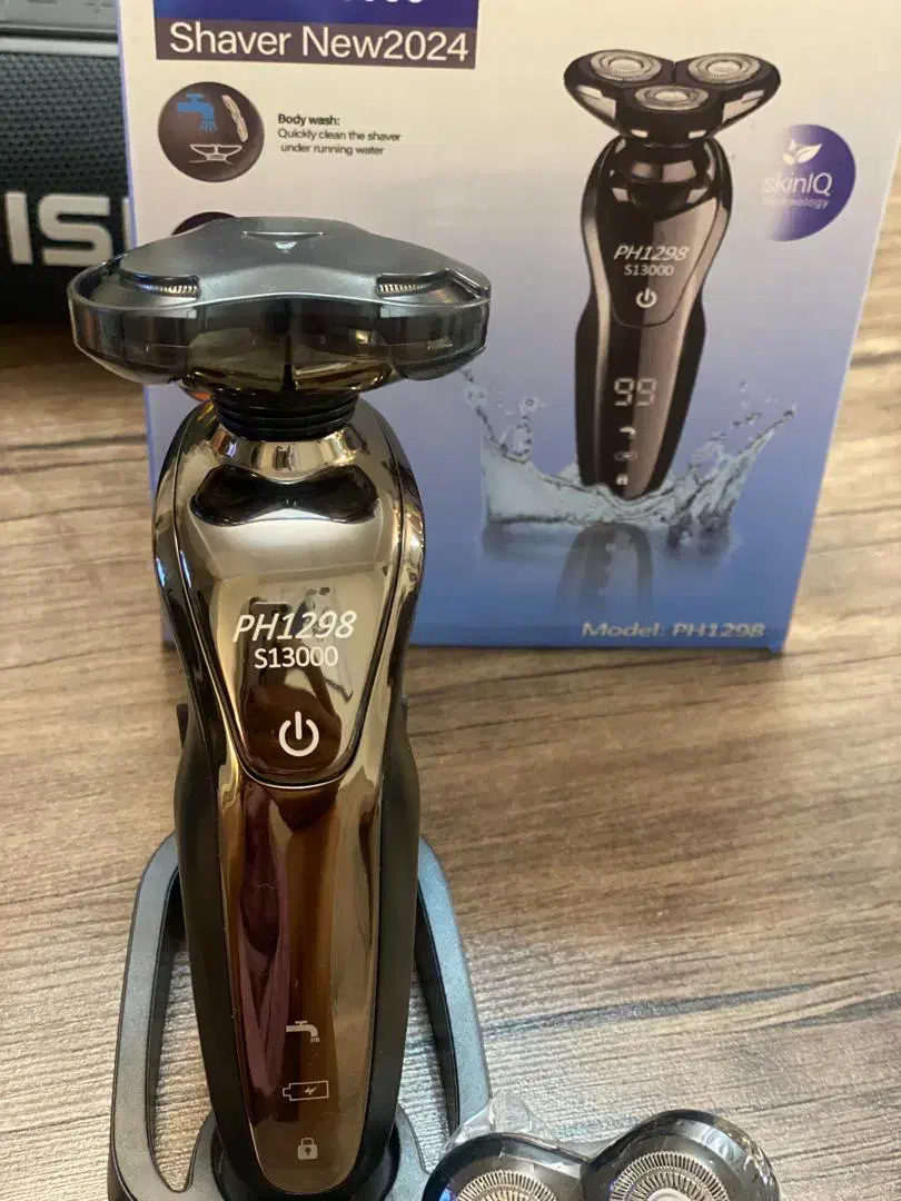 ریش تراش فیلیپس اورجینال هلند|آرایشی، بهداشتی، درمانی|کرج, فاز ۳ مهرشهر|دیوار