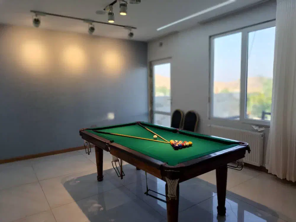 اجاره باغ ویلا استخر ابگرم لوکس|اجارهٔ کوتاهمدت ویلا و باغ|شیراز, شهرک گلستان|دیوار