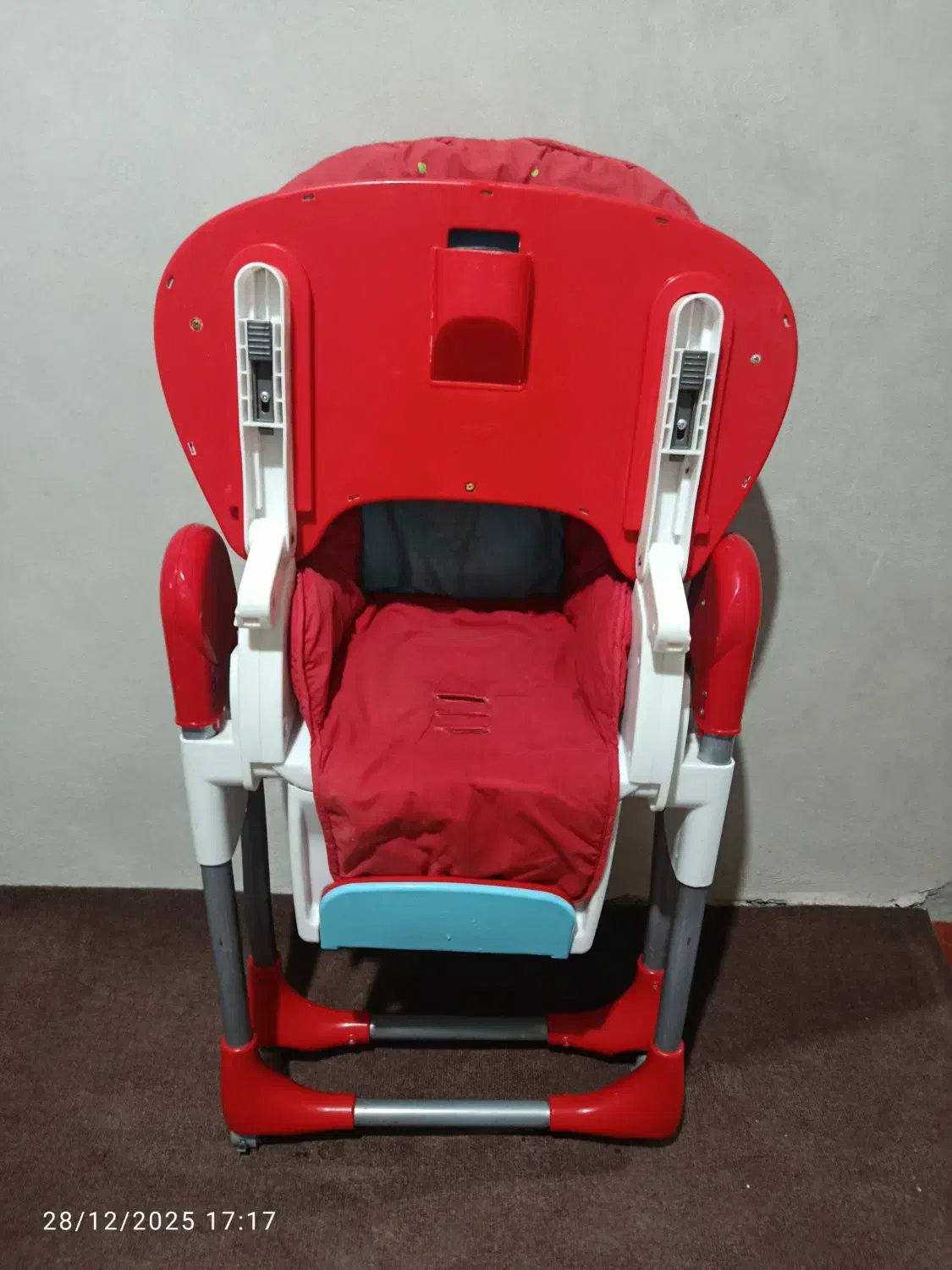 صندلی غذای کودک|تخت و صندلی بچه|بندر انزلی, بشمن|دیوار