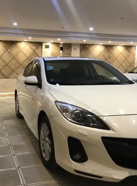 مزدا ۳ تیپ ۴ مدل ۹۶|خودرو سواری و وانت|کرمانشاه, |دیوار