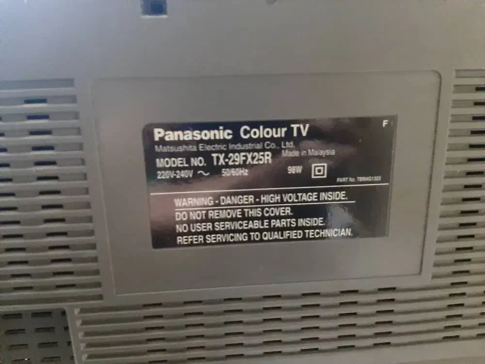 تلوزیون اصل Panasonic|تلویزیون و پروژکتور|تهران, حکیمیه|دیوار