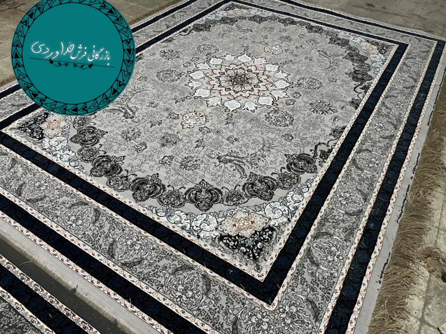 فرش//میران سرمه ای*|فرش|کرمان, |دیوار