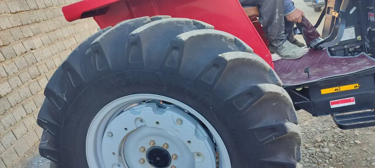 تراکتور|خودرو سنگین|دیواندره, |دیوار