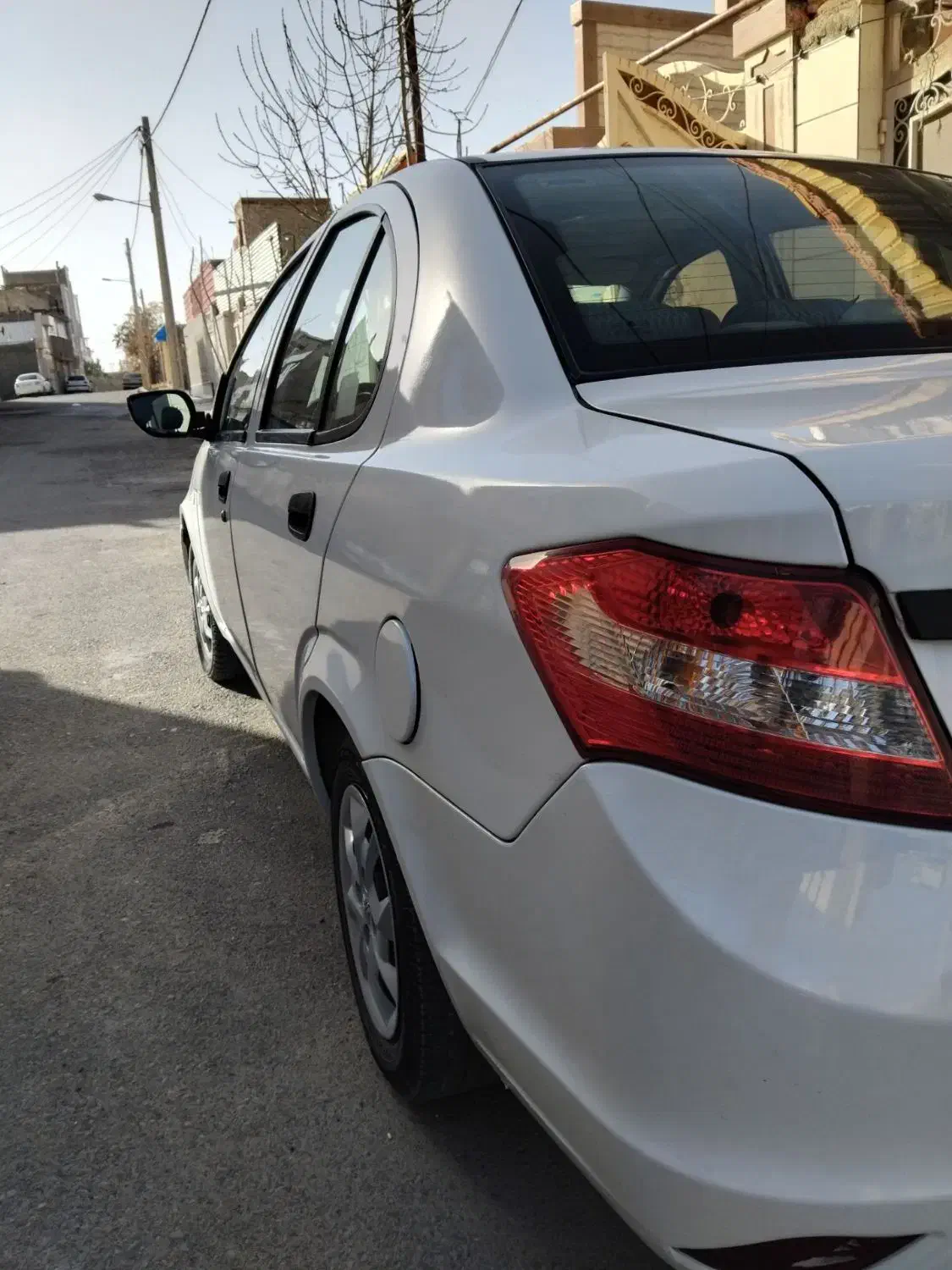 ساینا سفید|خودرو سواری و وانت|تربت‌حیدریه, شهرک ولیعصر|دیوار