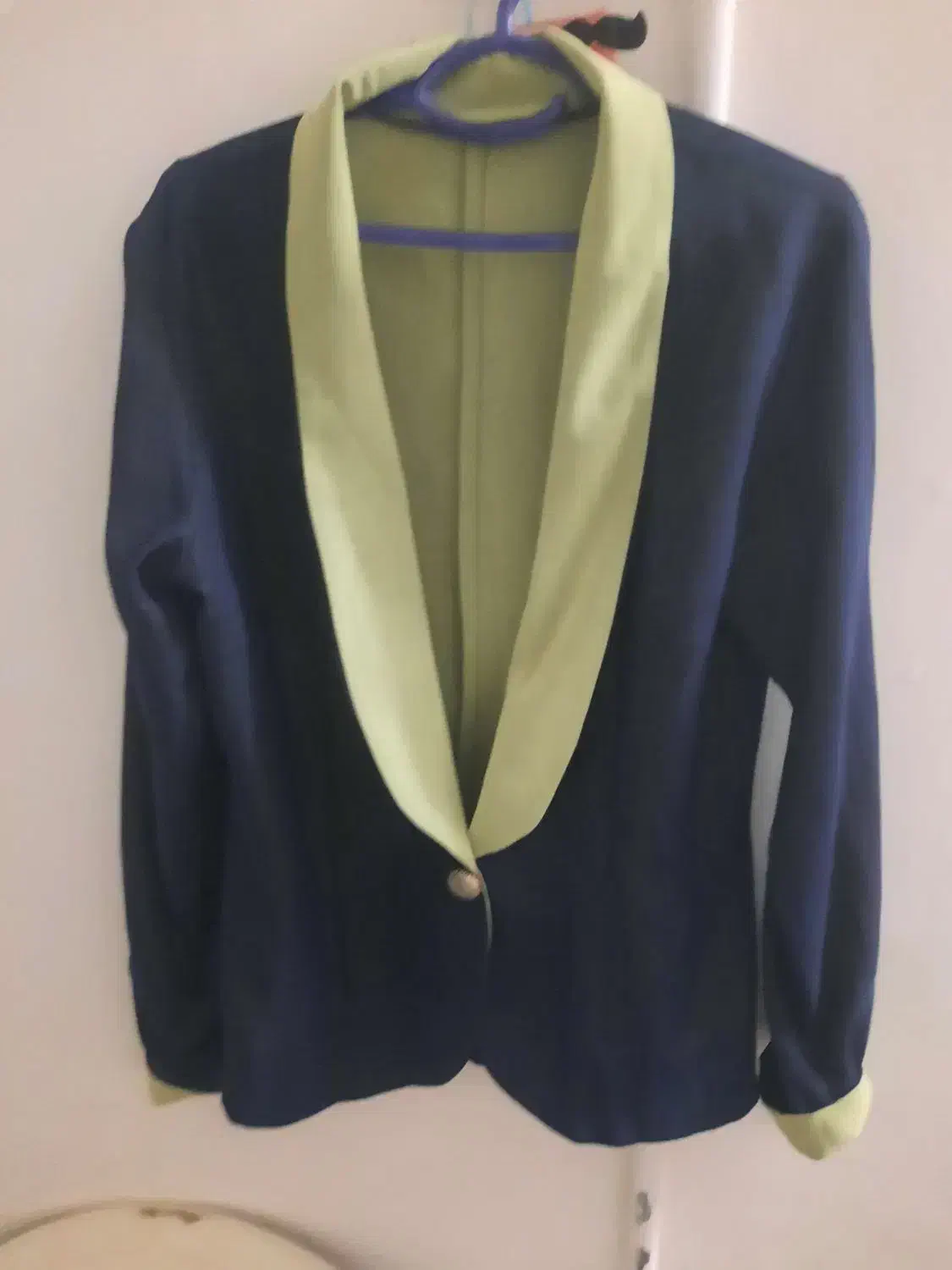 مانتو .لباس شلوار|لباس|سبزوار, قائم|دیوار