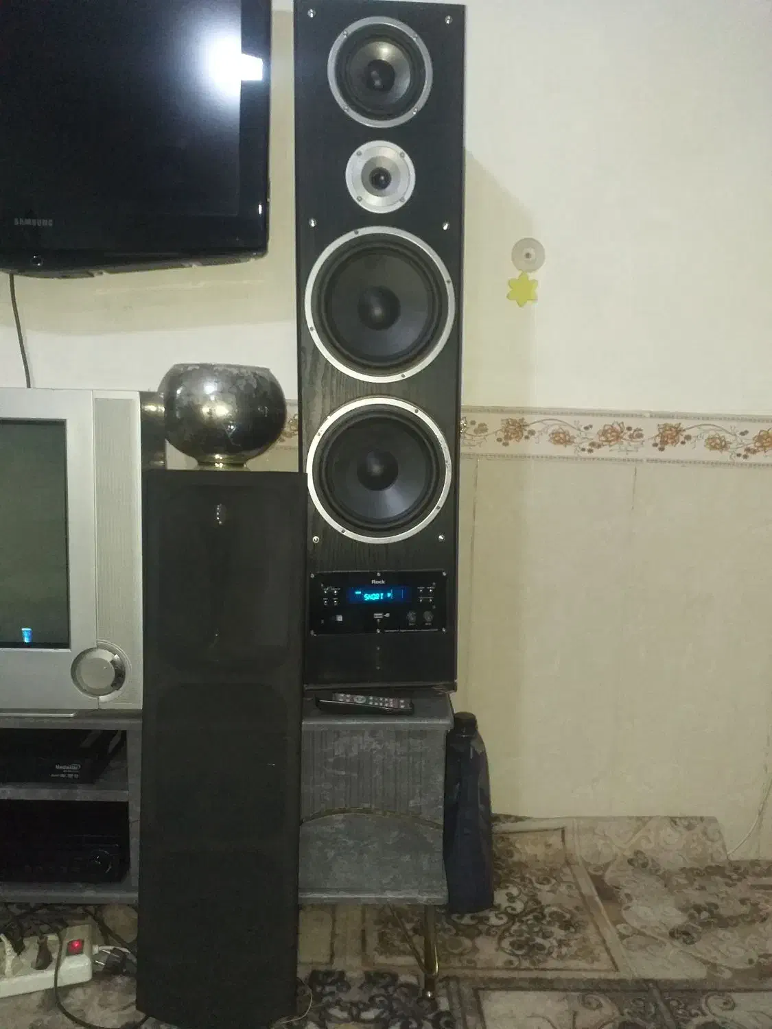 باند‌خانگی|سیستم صوتی خانگی|رباط‌کریم, پیغمبر|دیوار