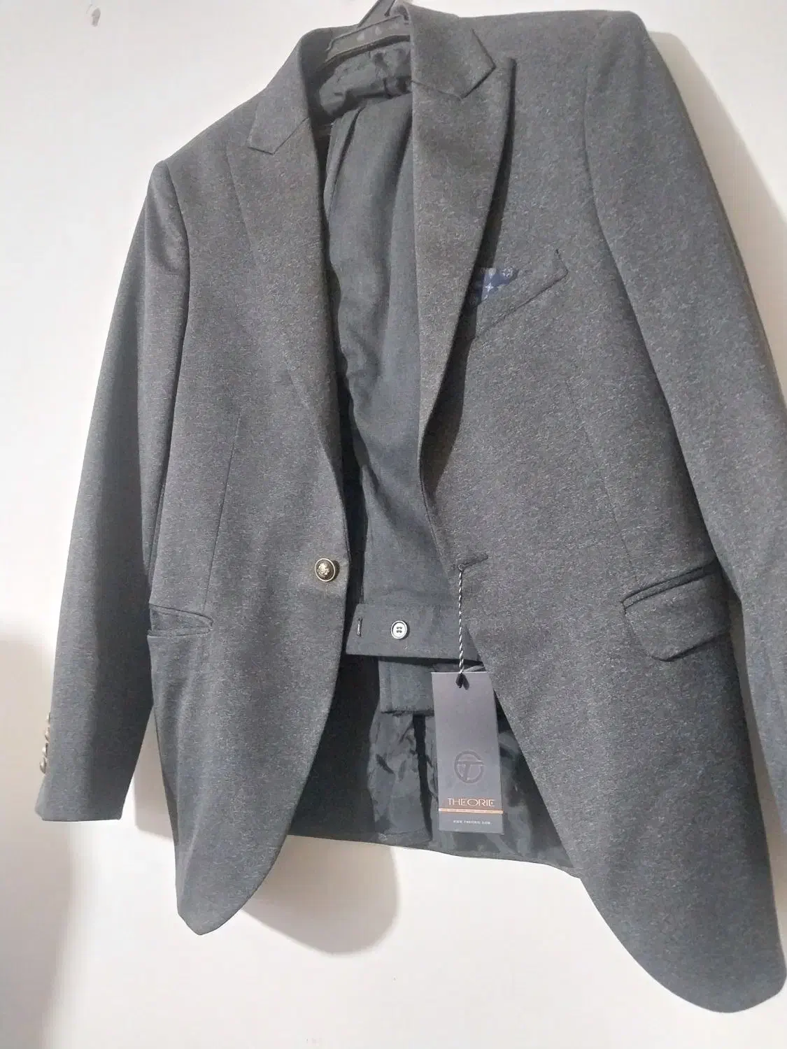 دو دست کت شلوار پسرانه|لباس|خرم‌آباد, |دیوار