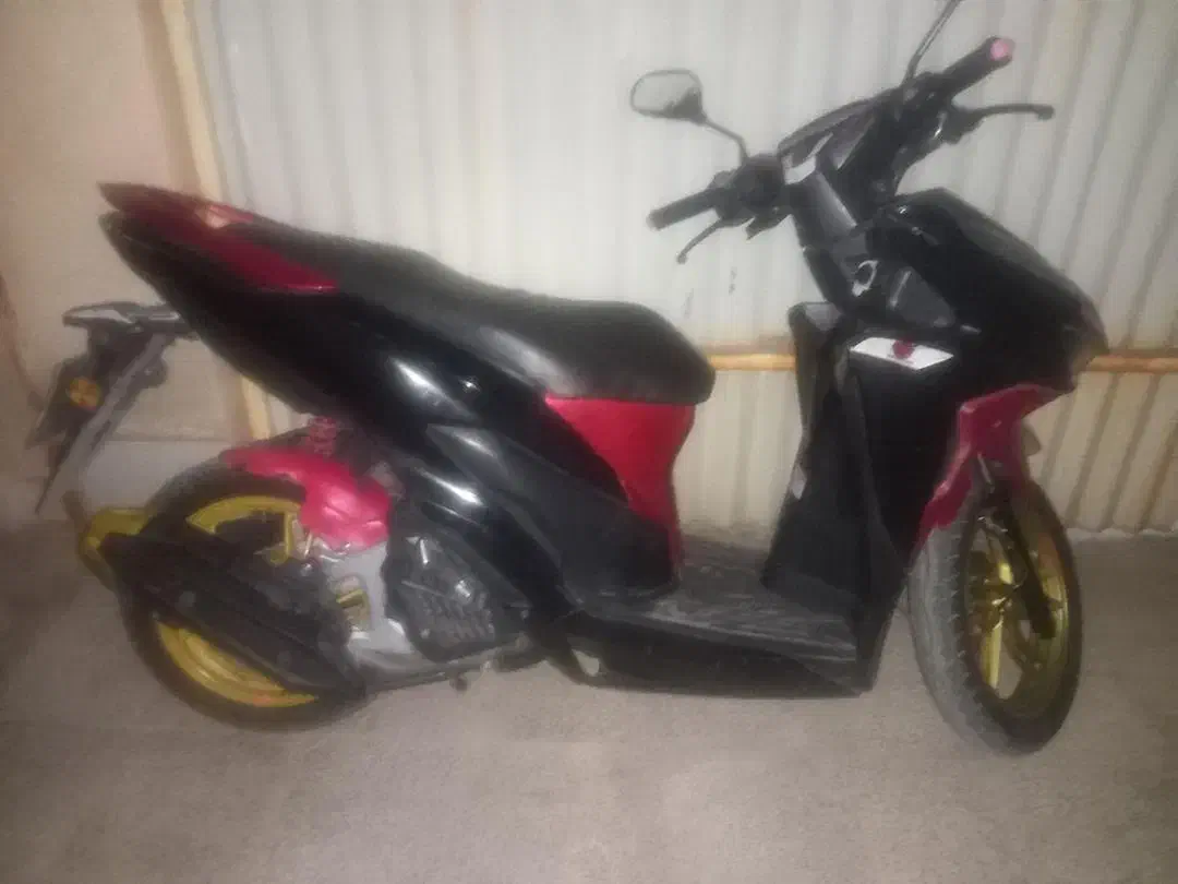 موتور کلیک مدل ۱۴۰۲ کویر|موتورسیکلت|کرمان, |دیوار