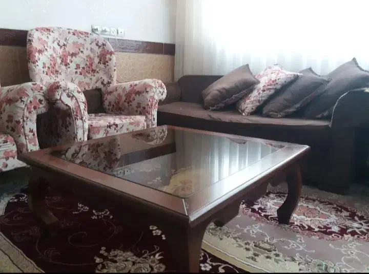 مبل ده نفره به همراه میزعسلی|مبلمان خانگی و میز عسلی|قلقل رود, |دیوار