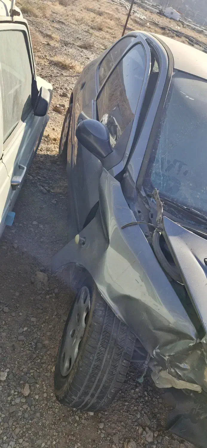 پژو ۲۰۶ تصادفی|خودرو سواری و وانت|ماهنشان, |دیوار