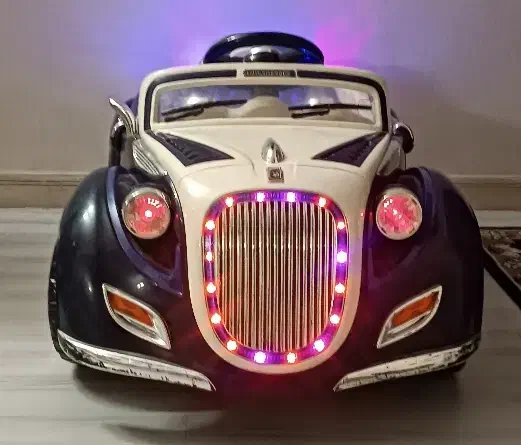 ماشین شارژی|اسباب‌بازی بچه|فریمان, |دیوار