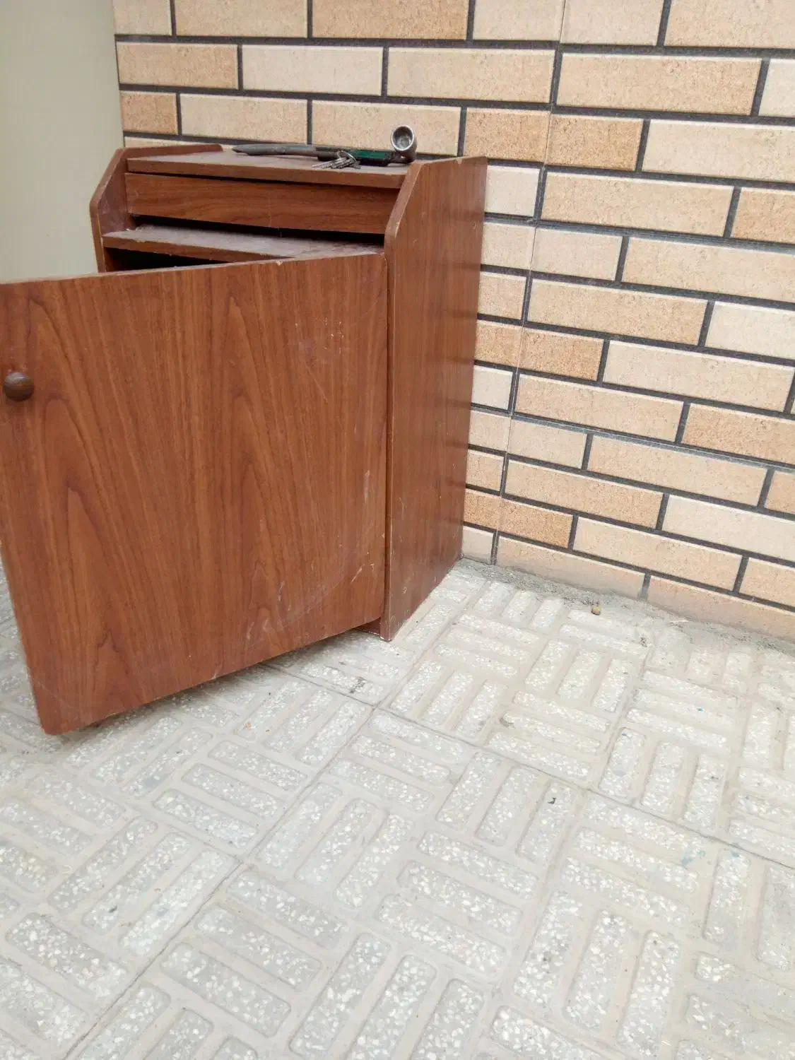 جاکفشی چوبی|جاکفشی، کمد، دراور|سمنان, |دیوار