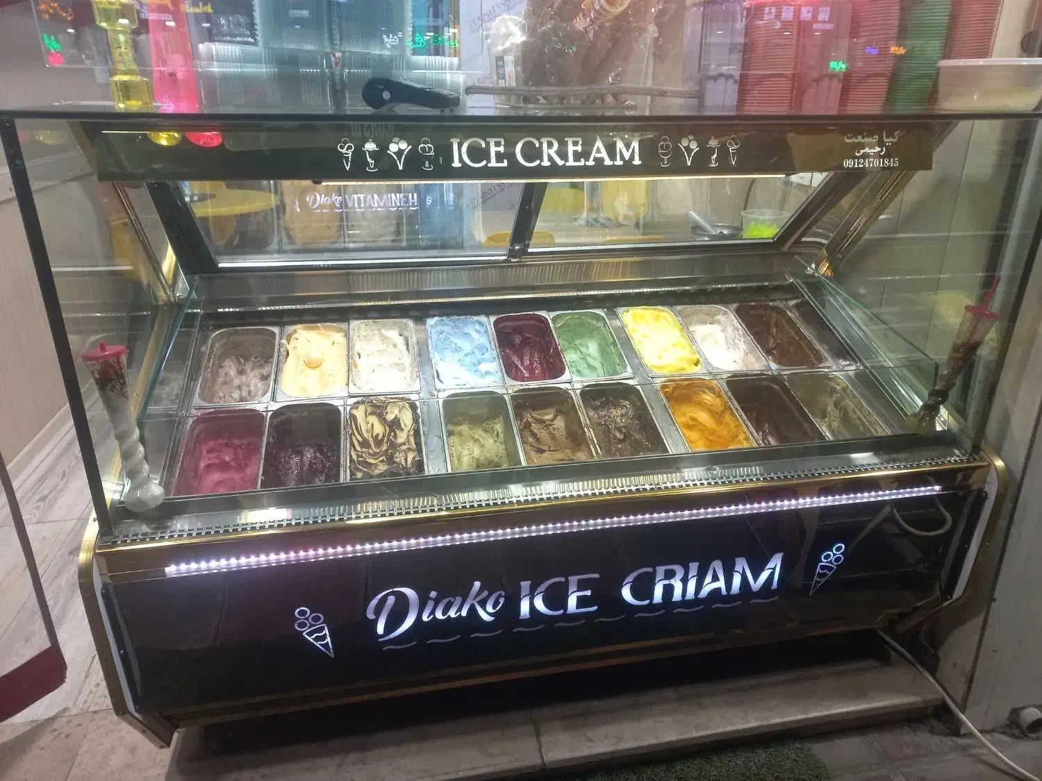 تحویل مغازه آبمیوه و بستنی|کافی‌شاپ و رستوران|پاکدشت, پاکدشت (مامازند)|دیوار