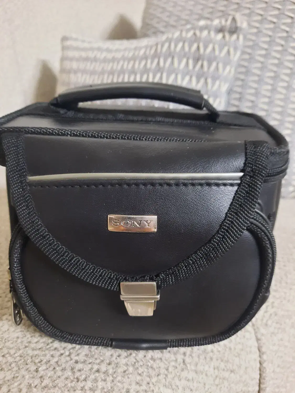 دوربین هندی کم فیلمبرداری عکسبرداری|دوربین عکاسی و فیلم‌برداری|قزوین, |دیوار