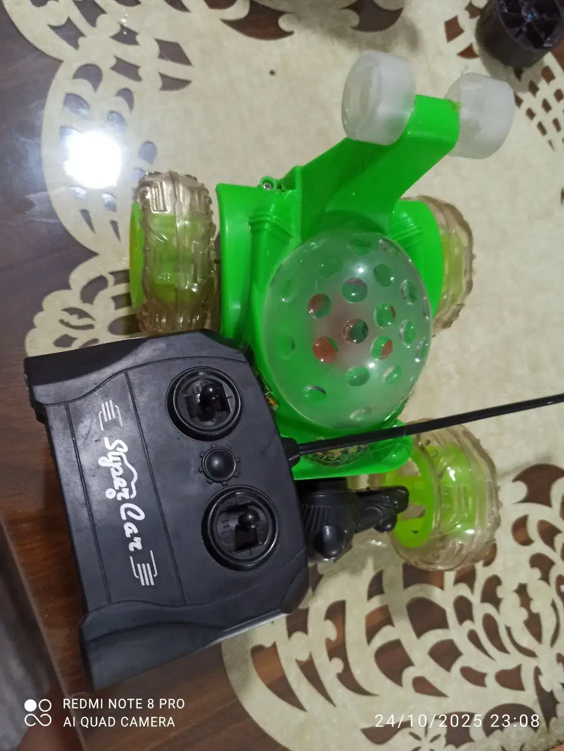 ماشین دیوانه|اسباب‌بازی بچه|خوی, |دیوار