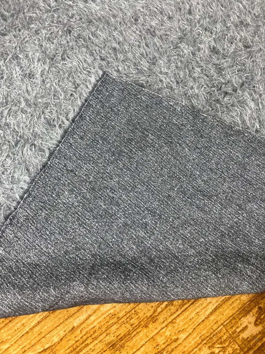 فرشینه خزدار|فرش|اهواز, کمپلو جنوبی|دیوار