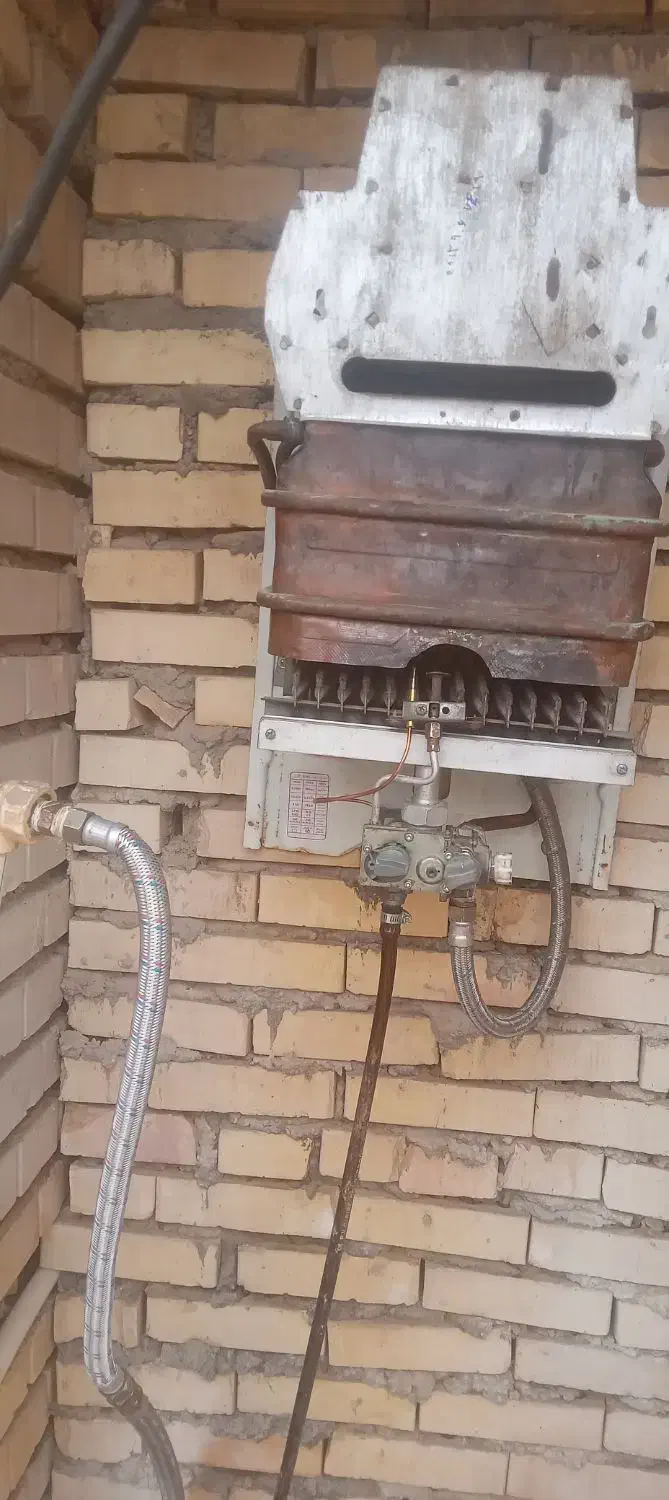 آبگرمکن|آبگرمکن، پکیج، شوفاژ|شوشتر, |دیوار