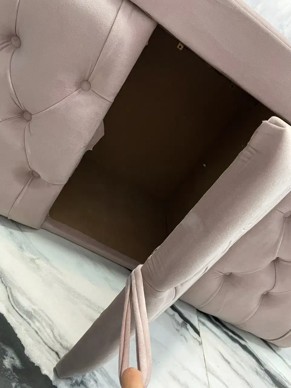 فروش تخت مژه و فیشیال|آرایشگاه و سالن‌های زیبایی|کرمان, |دیوار