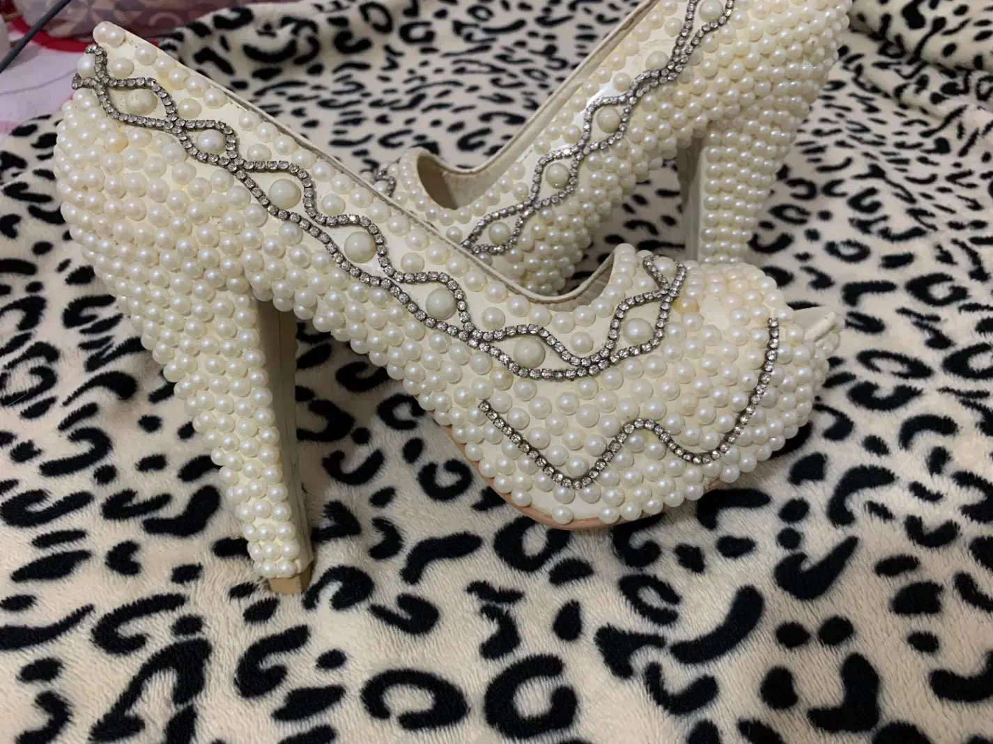 کفش مجلسی مرواریدی|کیف، کفش، کمربند|اردبیل, |دیوار