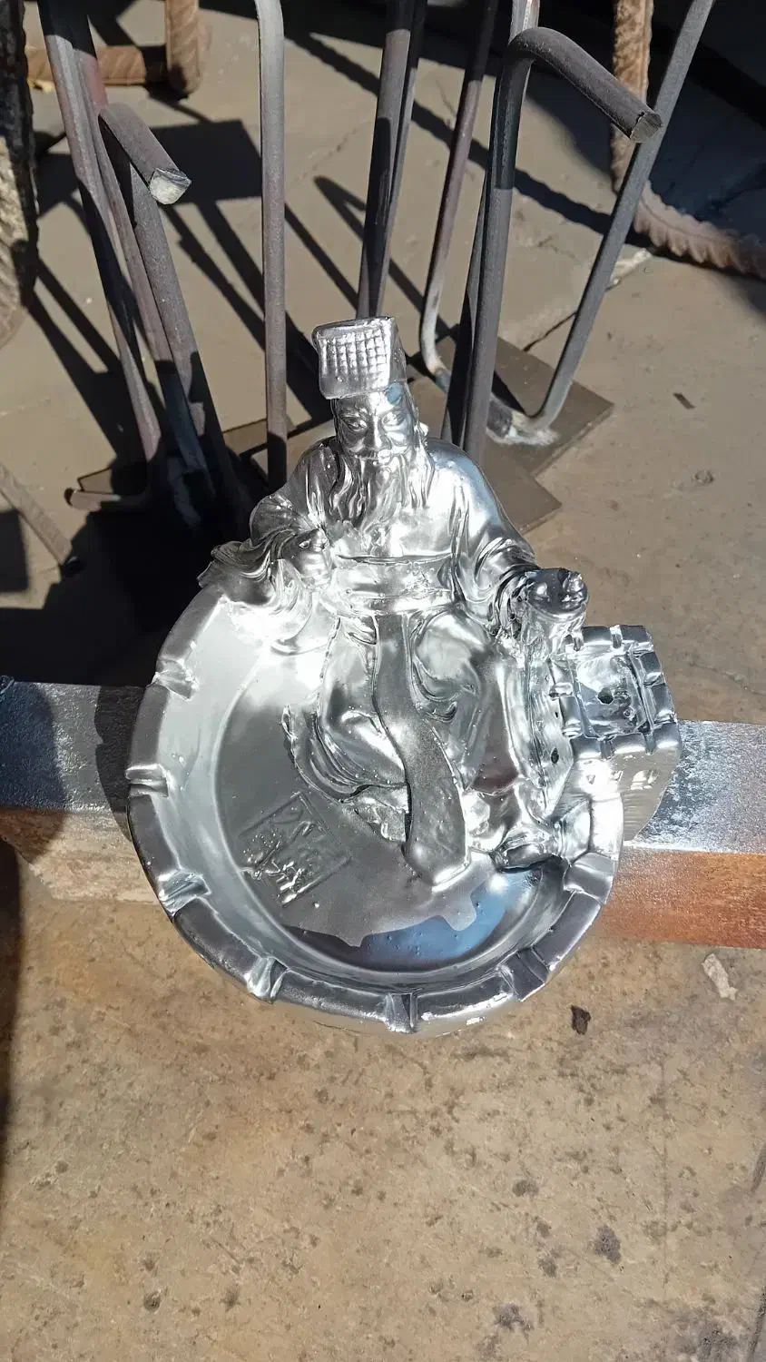 زیر سیگاری|صنایع دستی و سایر لوازم تزئینی|بابل, |دیوار