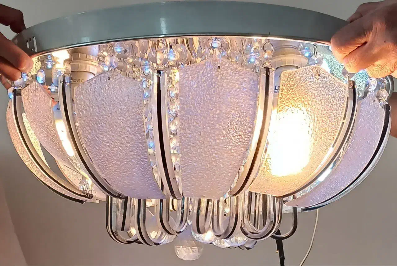 لوستر کریستالی|لوستر و چراغ آویز|تهران, خزانه|دیوار