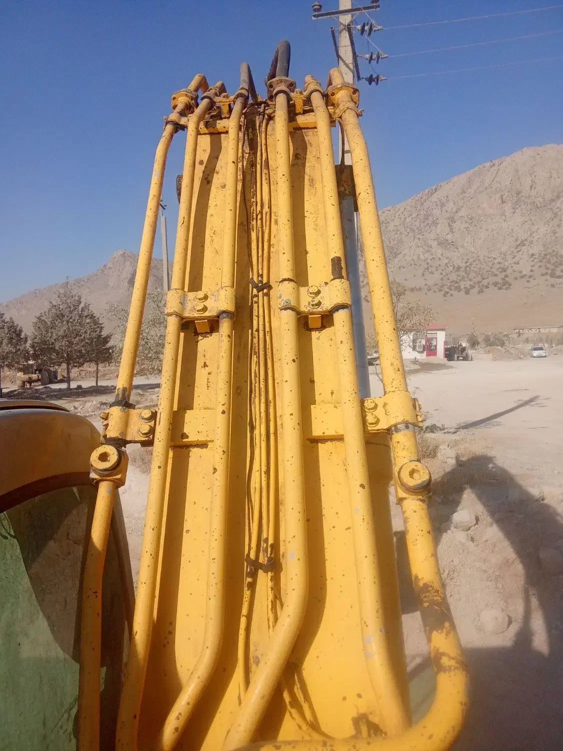 بیل نیوهلند ۲۱۵|خودرو سنگین|کرمانشاه, |دیوار