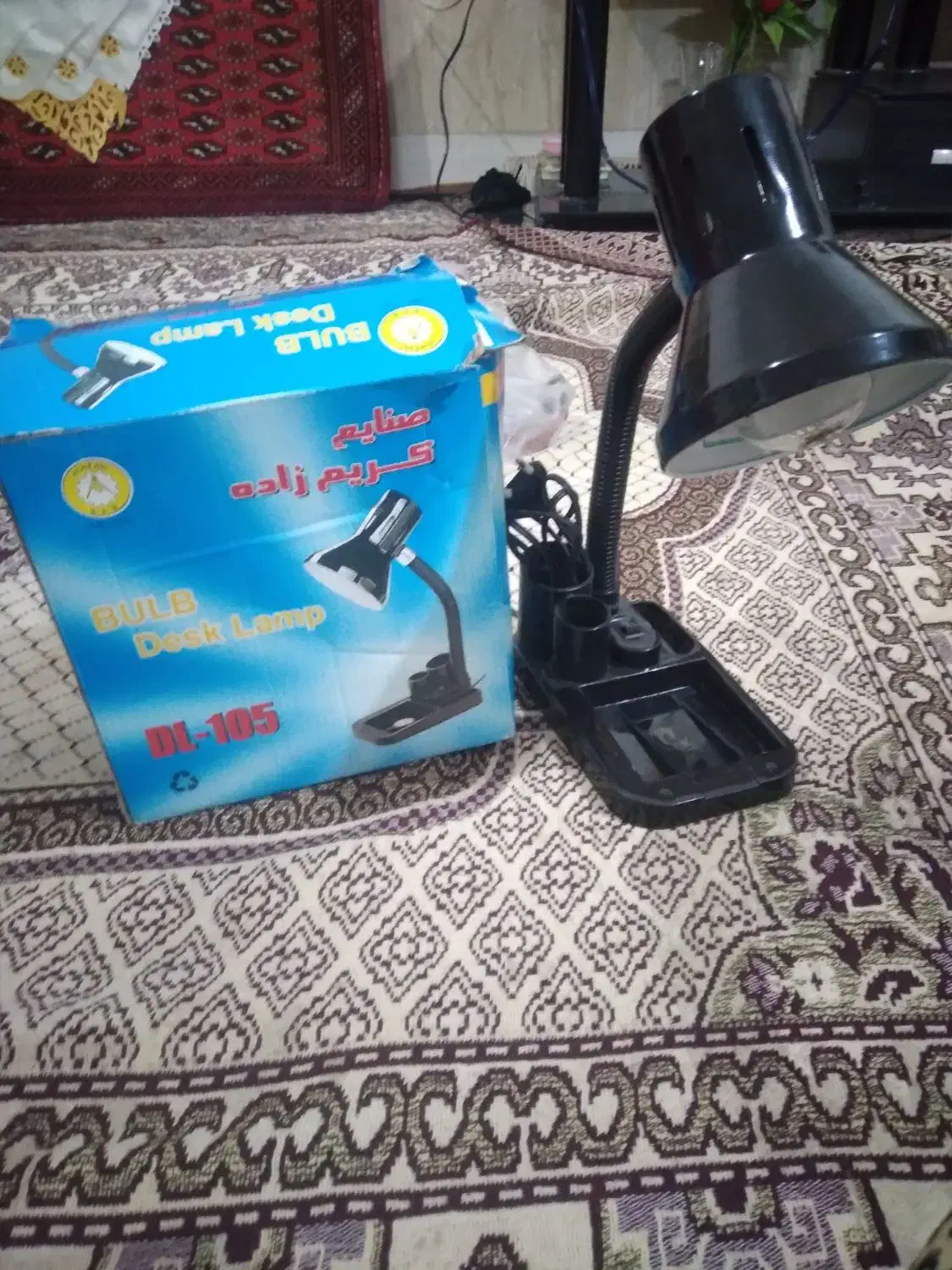 چراغ مطالعه|چراغ خواب و آباژور|قم, آزادگان|دیوار