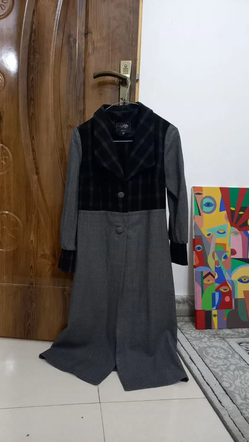 مانتو یا پالتوی پاییزی سایز ۳۸|لباس|قم, شهرک مهدیه (مدرس)|دیوار