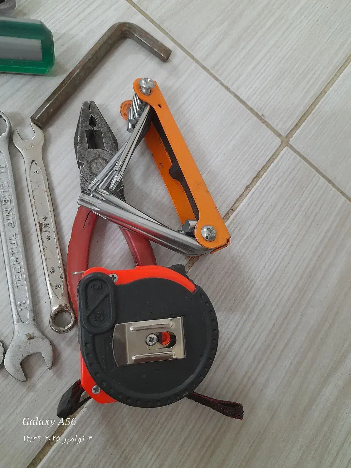 آچار وپیچ گوشتی انبر دست و...قدیمی|ابزارآلات|مشهد, شهرک رازی (شهرک غرب)|دیوار