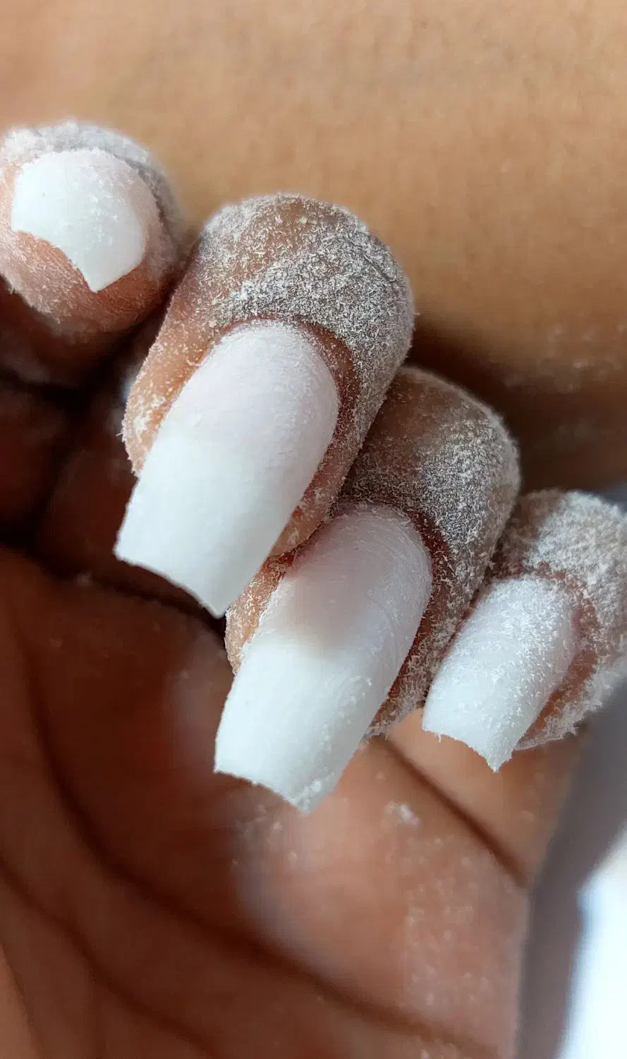 استخدام ناخنکار  حرفه ای حقوق بالا محیط حرفه ای|استخدام درمانی، زیبایی، بهداشتی|کیش, |دیوار