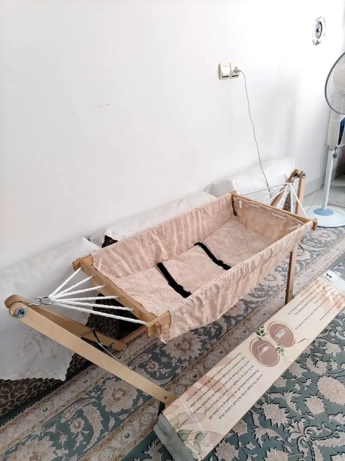 بانوج(گهواره کودک)|اسباب و اثاث بچه|بیرجند, |دیوار