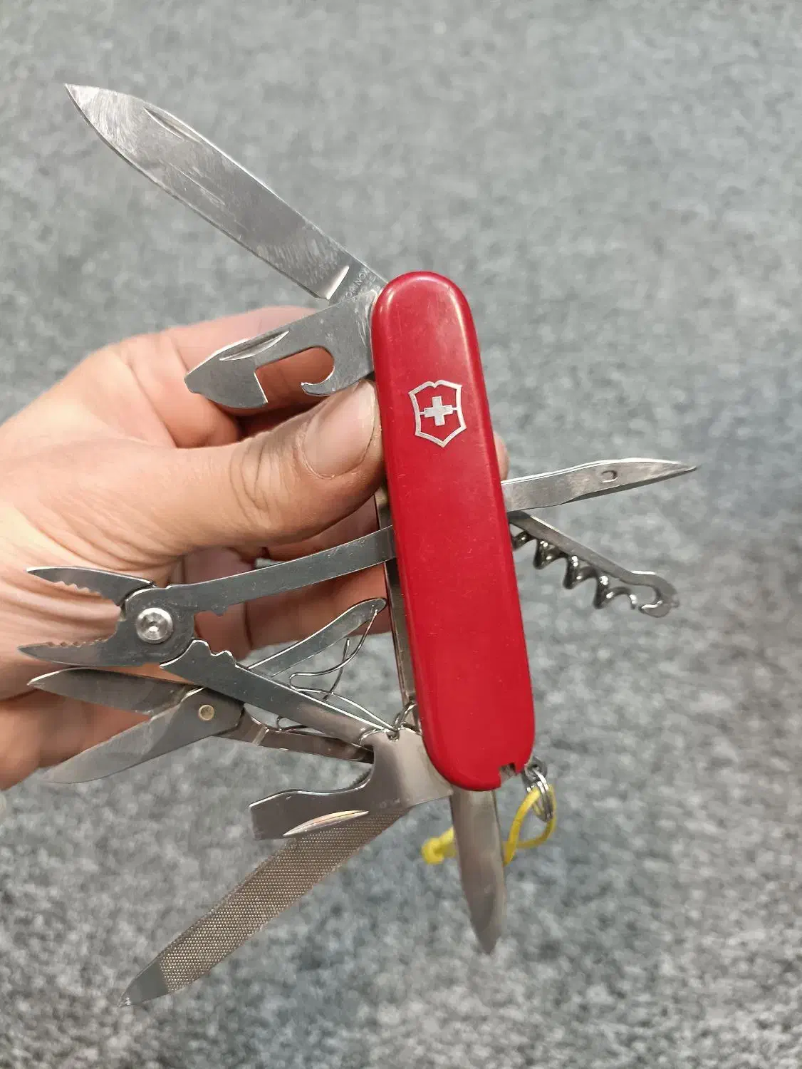 ویکتورینوکس پانزده کاره|کوهنوردی و کمپینگ|تهران, هفده شهریور|دیوار