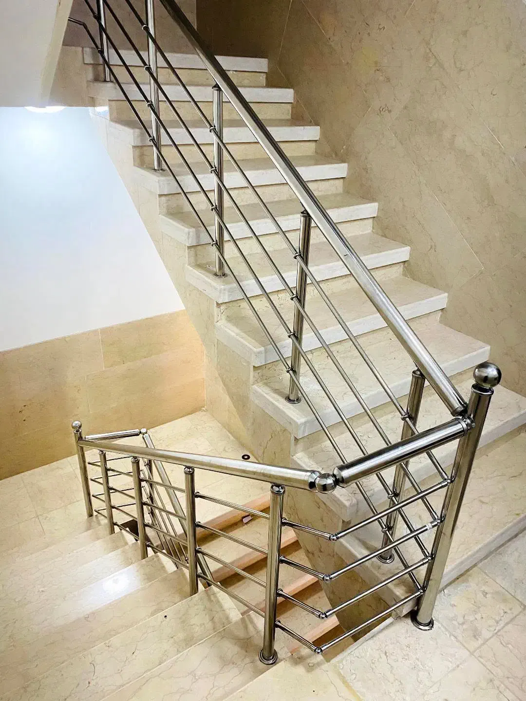 نرده استیل حسینی|مصالح و تجهیزات ساختمان|یزد, |دیوار