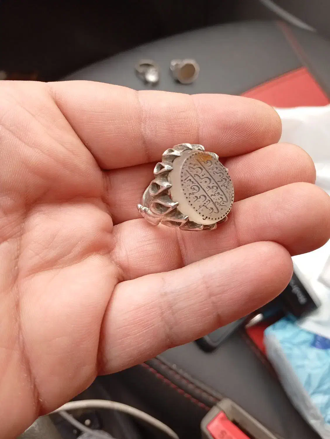 ۴ عدد انگشتر نقره با نگین اصلی|جواهرات|هشتگرد, مدرس|دیوار