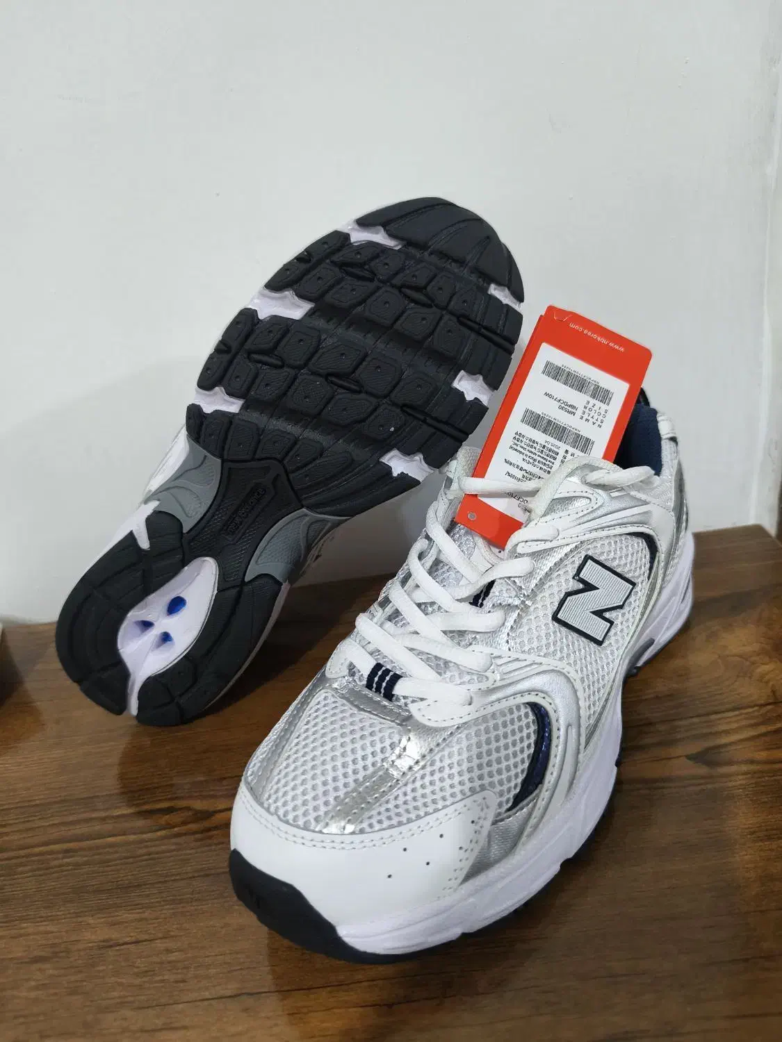 کفش نیوبالانس 530|کیف، کفش، کمربند|ایلام, |دیوار