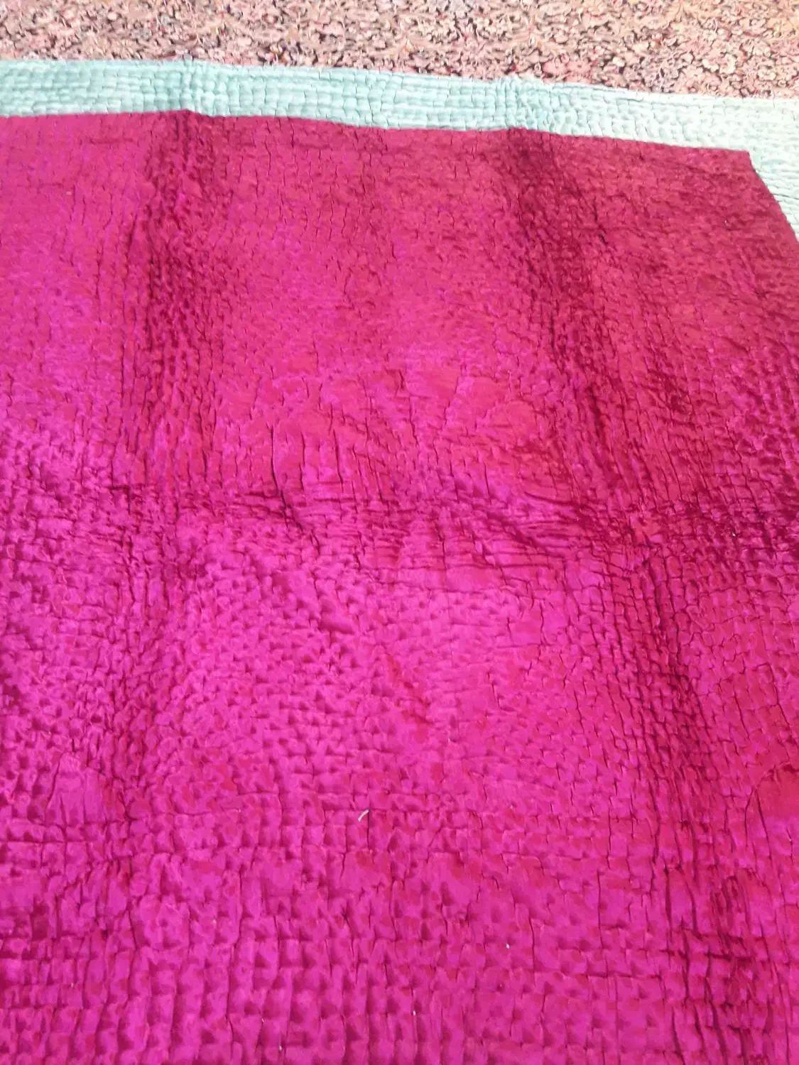 لحاف|رختخواب، بالش، پتو|کرمان, |دیوار